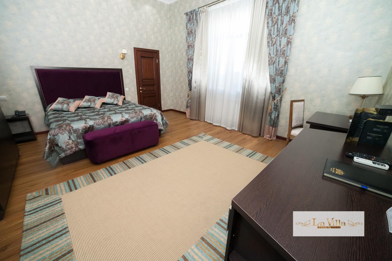 Park Hotel คารากันดี ภายนอก รูปภาพ