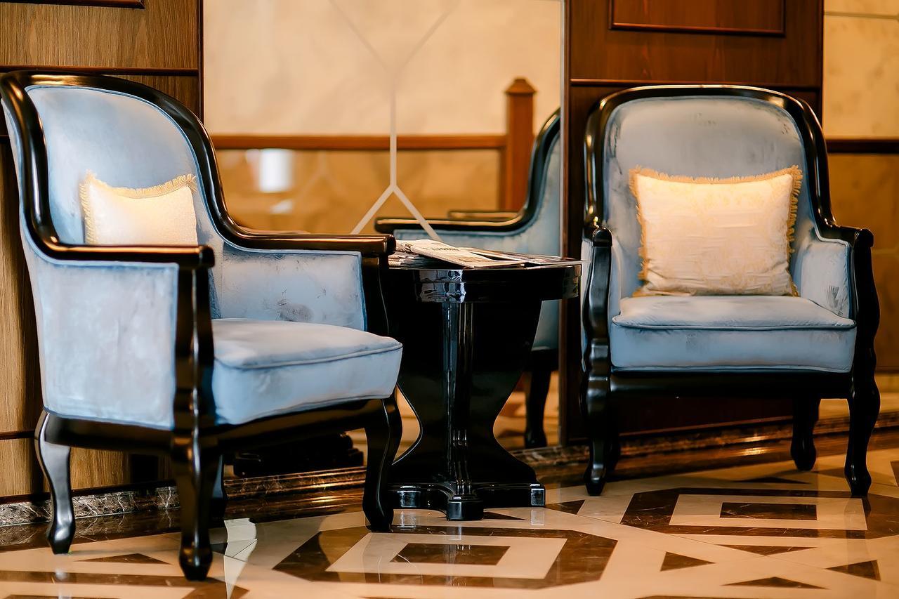 Park Hotel คารากันดี ภายนอก รูปภาพ