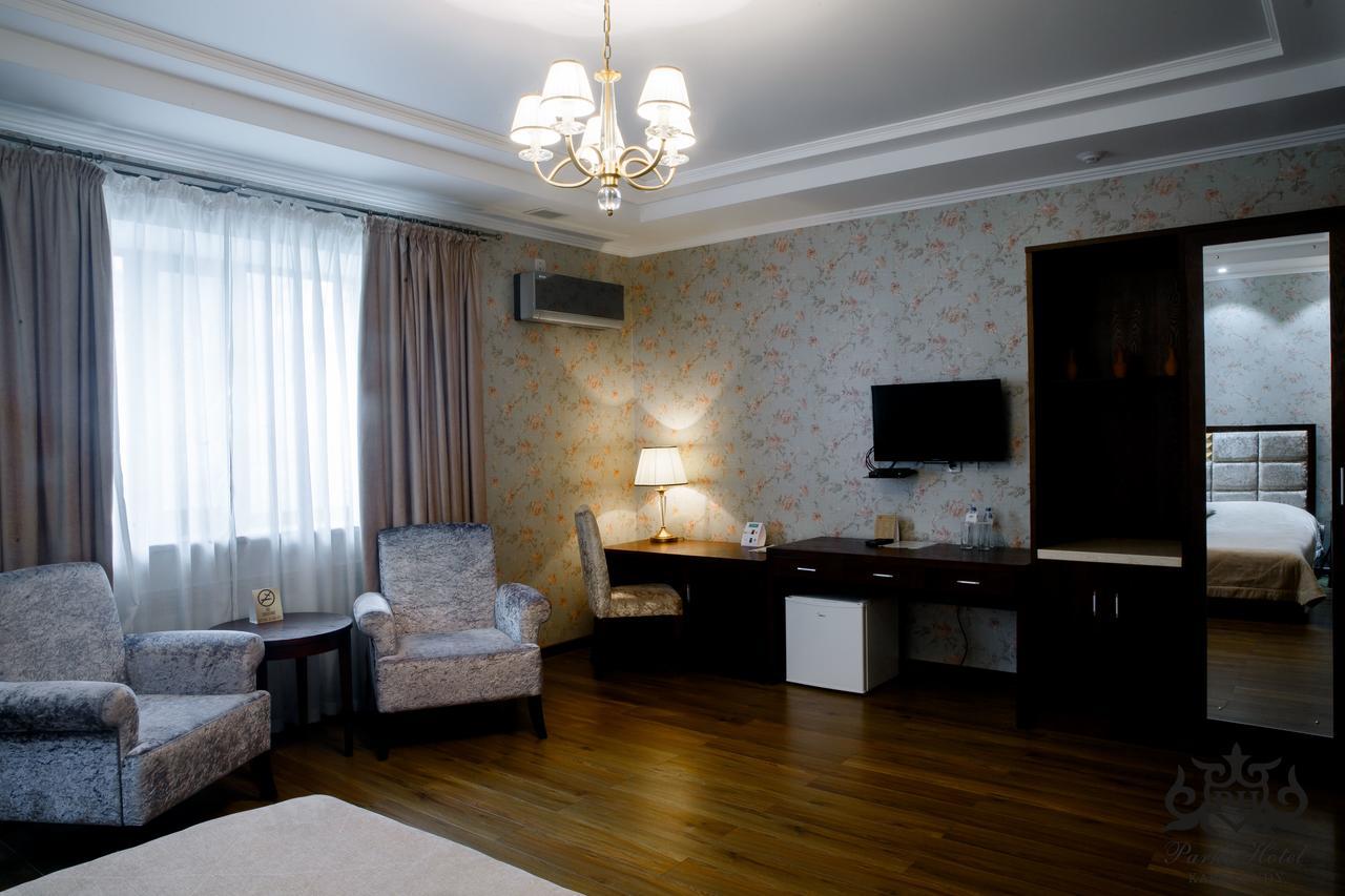 Park Hotel คารากันดี ภายนอก รูปภาพ